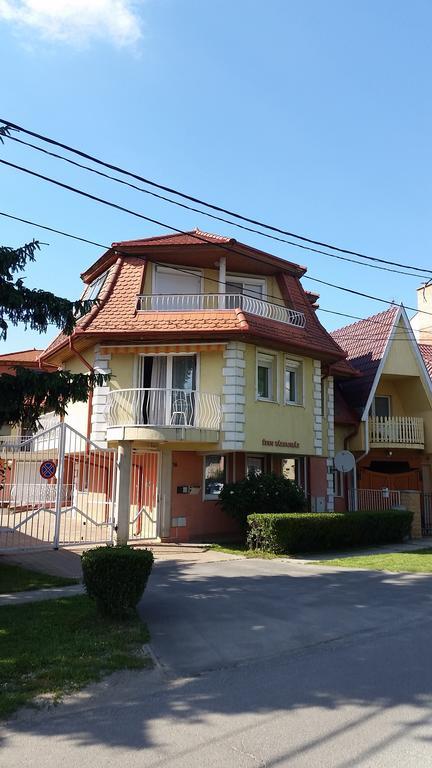 Boglarka Apartman Hajdúszoboszló Exteriér fotografie